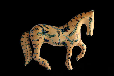 Horse Lipicanec 11 30 cm x 37 cm x 13 cm porcelain,terzo fuoco.2012
