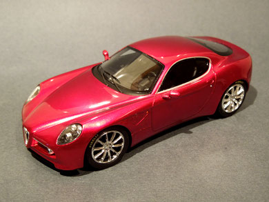 ALFA ROMEO 8C 2004