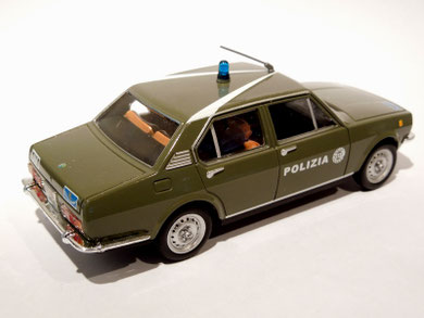 Alfa Romeo 2000 Sprint Squadra Mobile 777 1961