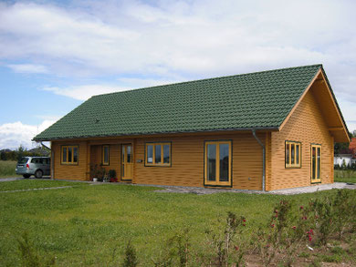Holzfassade lackieren