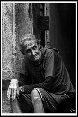 "A CIGARETTE SMOKER IN HAVANA" (CUBA 2017)