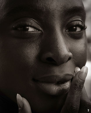 "UNSOLVED BEAUTY" (FRANCE 2021)
