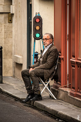 "SHOULD I STAY OR SHOULD I GO?" (PARIS 2019)