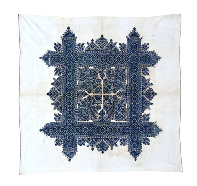 2.Textil, Abdeckung, Fez, Marokko, spätes 19. Jahrhundert, ca. 80 x 80 cm, Seidenstickerei auf Baumwolle