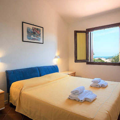 Residence Bouganville-stevasas-camera matrimoniale Bilocale e trilocale