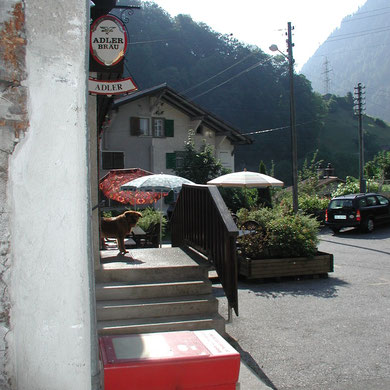 Eingang Adler mit Gartenwirtschaft