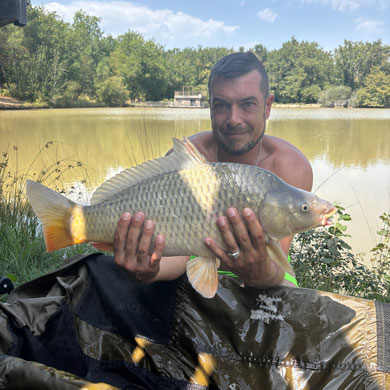 camping avec etang de peche