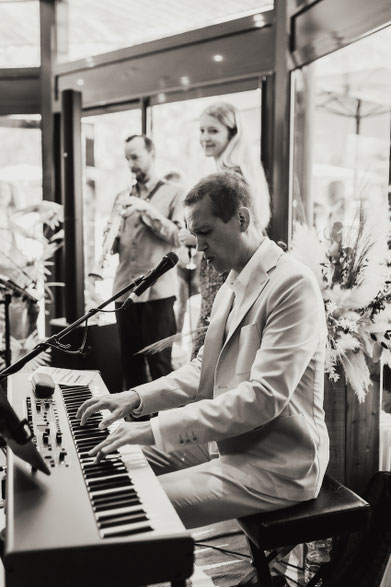 Groupe musique pour cocktail dans la Vienne (Poitiers - Châtellerault - Loudun) 86