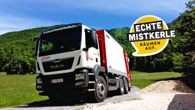 Müllabfuhr mittels moderner Pressmüllwagen