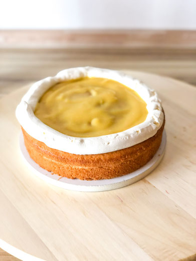 Mango Curd als Tortenfüllung