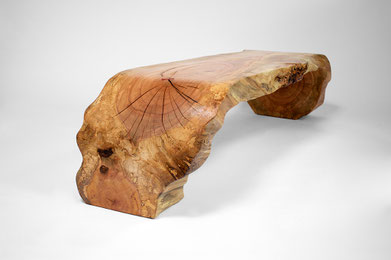 B1075 · Norway Maple,console,woodbench,sculpture,woodworking,interiordesignwoodsculpture,art,woodart,wooddesign,decorativewood,originalartwork,modernwoodsculpture,joergpietschmann,oldwood