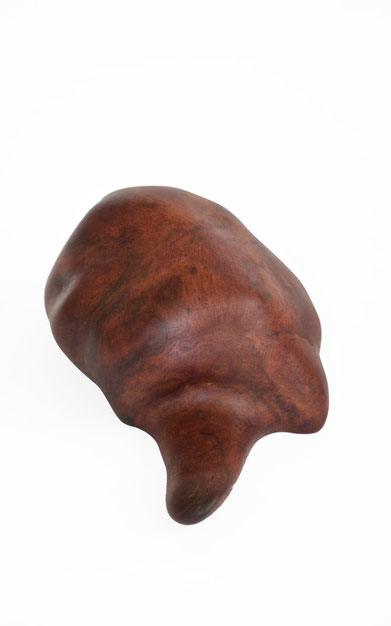 S1427 · Trop.Driftwood #woodsculpture#stool#console#sculpture#originalart#woodworking#interiordesign#woodsculptures#art#woodart#wooddesign#decoration#decorativewood#originalartwork#modernwoodsculpture#joergpietschmann#oldwood