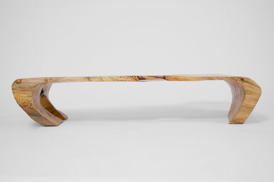 arttable,table,coffeetable,homedecoration,woodtable,sculpture,woodworking,interiordesign,woodsculpture,art,woodart,wooddesign,decorativewood,originalartwork,modernwoodsculpture,joergpietschmann,oldwood