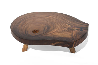 arttable,table,coffeetable,homedecoration,woodtable,sculpture,woodworking,interiordesign,woodsculpture,art,woodart,wooddesign,decorativewood,originalartwork,modernwoodsculpture,joergpietschmann,oldwood