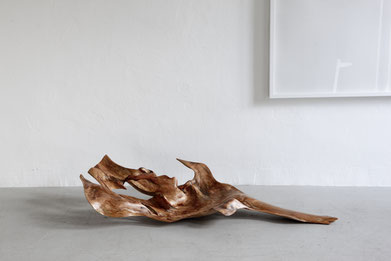 S0184 · Willow #sculpture #woodworking #interiordesign #woodsculptures #art #woodart #wooddesign #decorativewood #originalartwork #modernwoodsculpture #jörgpietschmann #oldwood