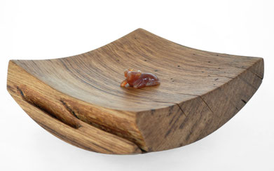 Jörg Pietschmann_Vessel · V21784 · Oak #vessel #bowl #woodworking #interiordesign #woodsculptures #art #woodart #wooddesign #decorativewood #originalartwork #modernwoodsculpture #joergpietschmann #oldwood