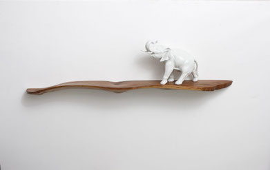 wall shelf · Jörg Pietschmann · W0199 · Oak,wallart,walldecoration,wallshelf,woodworking,interiordesign,woodsculptures,art,woodart,wooddesign,decorativewood,walldecoration,wallsculpture,originalartwork,modernwoodsculpture,joergpietschmann,oldwood