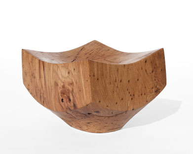 V21224 · Oak #woodworking #bowl #interiordesign #woodsculptures #art #woodart #wooddesign #decora#bowl#coffeetable#woodworking#interiordesign#woodsculptures#art#woodart#wooddesign#decorativewood#originalartwork#modernwoodsculpture#joergpietschmann#oldwood
