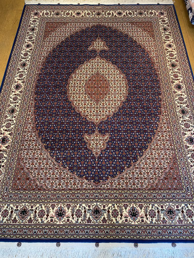 TABRIZ　FISH ドザールサイズ　縦糸silk