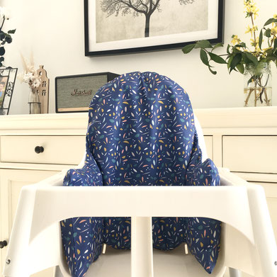 Cette image représente la housse de chaise haute Bill pour les chaises hautes de type Ikea
