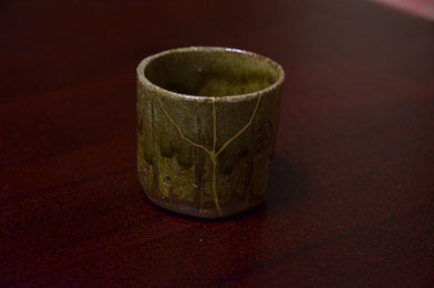金継ぎ依頼-陶器の修理事例、銀継ぎ、プラチナ継ぎ - 金継ぎ工房