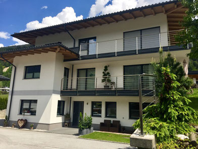 Ferienwohnung Apartment Appartement für Urlaub im Zillertal, Skiurlaub, Sommerurlaub, Hund, Fewo günstig Mayrhofen Mayerhofen, Ramsau, Rollstuhl, Kinder, Familie, Skibus, nähe Piste Bergbahn