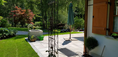 Aussenanlagen mit Naturstein, Oberauer Transporte Nußdorf