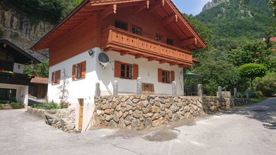 Aussenanlagen mit Naturstein, Oberauer Transporte Nußdorf