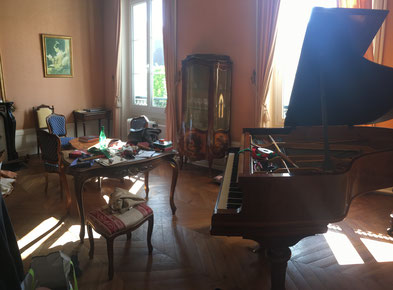 Piano Jules Lary de 175 cm régulièrement entretenu à St Aignan (41)