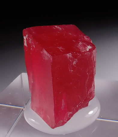 Gemmy Rhodonite