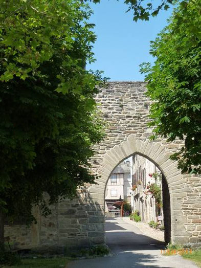 Porte Saint-Christophe du 14ème siècle