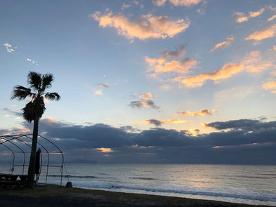 雲ブロックで夕日は見れず・・