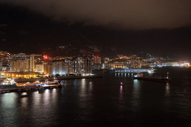 Bild: Gibraltar bei Nacht 