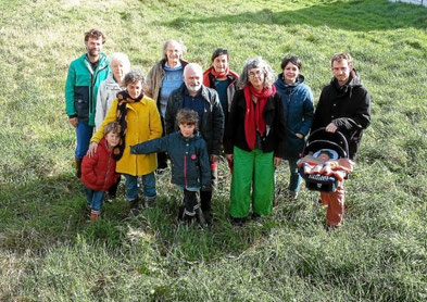Retrouvailles en famille, ce dimanche 8 mars, pour les futurs résidants de l’habitat participatif implanté, route de Quimperlé à Riec-sur-Bélon, à proximité du château d’eau. 
