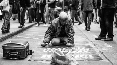 Street photograph of people at a wide aperture