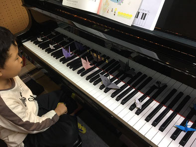 子どもピアノコース　個人レッスン　～MAKI音楽教室～　ピアノ
