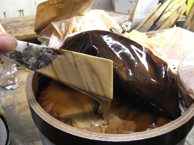 金継ぎ材料の生漆