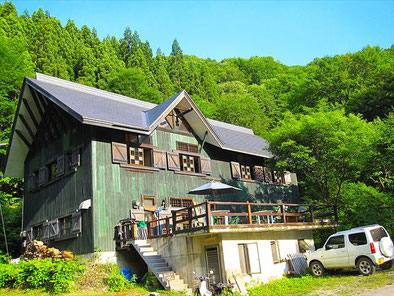 朝日鉱泉建物