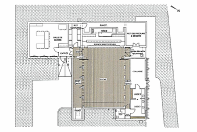 Un théâtre pédagogique, Lycée George Sand, Nérac. Mission de scénographie d'équipement auprès de Geneviève Robert architecte d.p.l.g. pour le projet de création d'un théâtre pédagogique de 60 places pour les classes d'art dramatique.