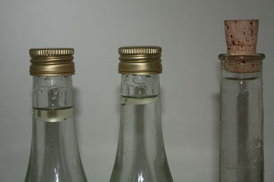 Hydrolat mit aufschwimmender ätherischöl Fraktion