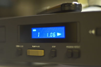 NAD 5425 Display