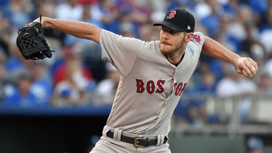 Nella foto Chris Sale, lanciatore dominante dei Boston Red Sox (Ed Zurga / Getty Images)
