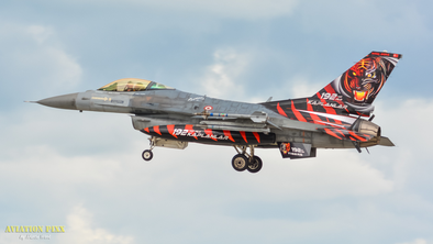 F-16 der Türkischen Luftwaffe im Tiger-Look