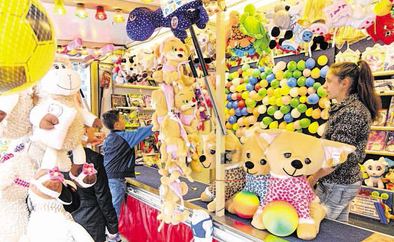 Für Kinder haben sich die Organisatoren – die Gesellschaft für Stadtmarketing Stolberg e.V. – einige Attraktionen einfallen lassen. Fotos: Archiv