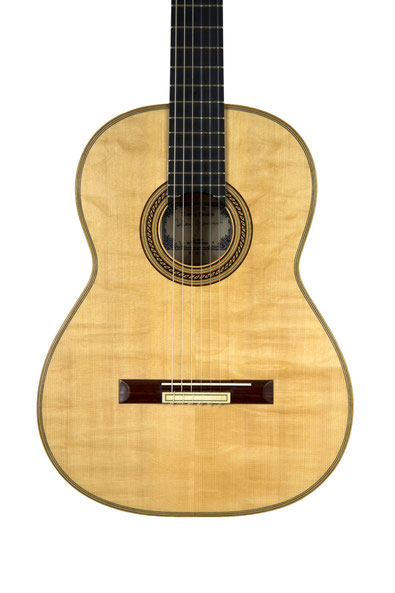 Tobias Braun - classical guitar  