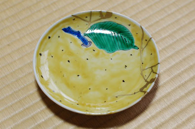 小皿の金継ぎ