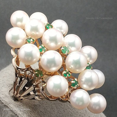 k14-ring-with-16-of-japanese-akoya-pearls-and-11-of-emeralds
