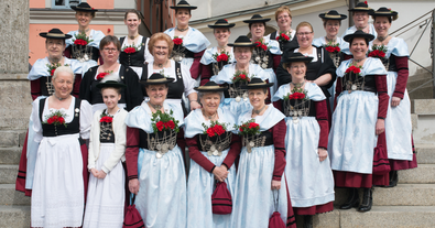 Deandl in Festtracht, Foto@ Buidlmacher