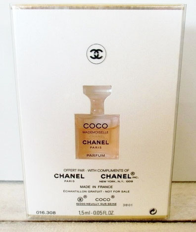 COCO MADEMOISELLE - PARFUM : VERSO DE LA BOÎTE