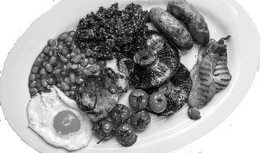 Photo of an English breakfast plate, which accompanies the English language exercise related to cooking